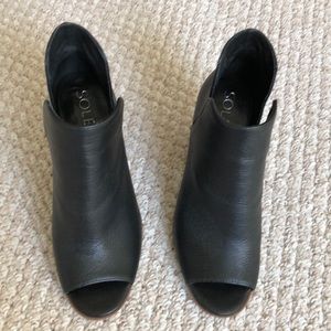 Sole Society Black Open Toe Heel